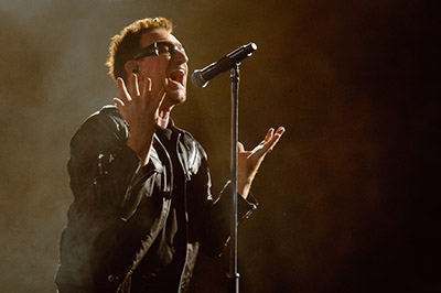 U2 - Bono